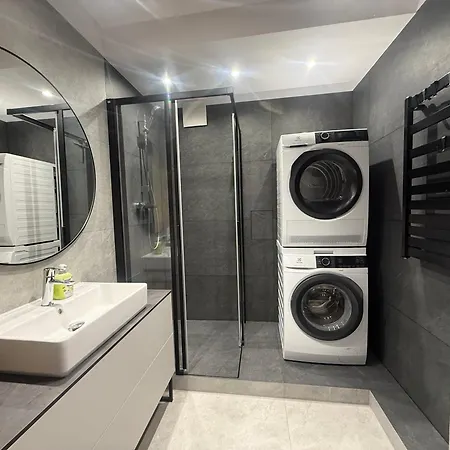Apartman Ann Wooden Station